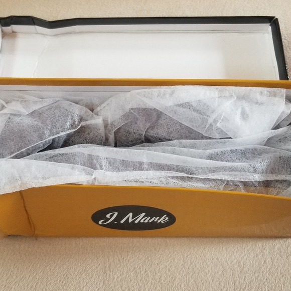 D'Orsay Style Flats - Picture 3 of 5